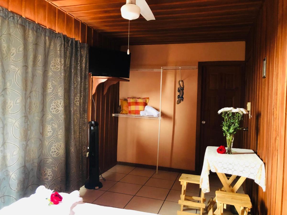 Cabinas Lupita Bed and Breakfast La Fortuna Εξωτερικό φωτογραφία